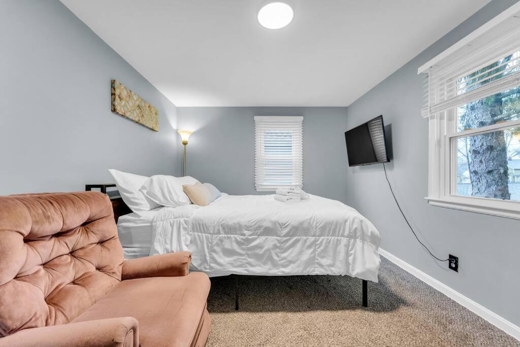 Central Falls Hideaway Cuyahoga Falls Dış mekan fotoğraf