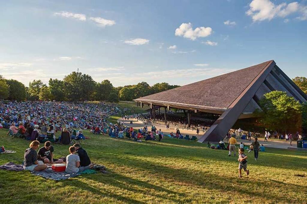 Central Falls Hideaway Cuyahoga Falls Dış mekan fotoğraf