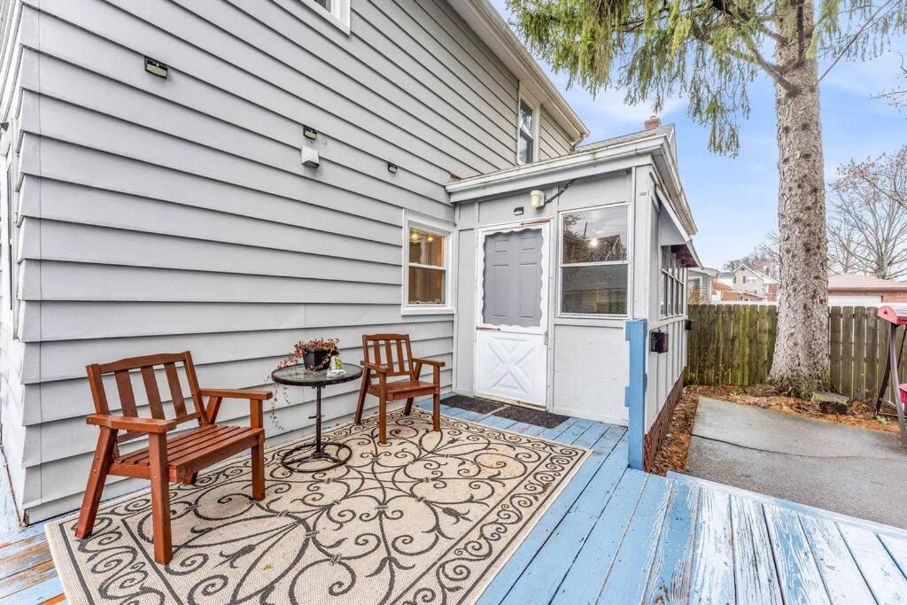 Central Falls Hideaway Cuyahoga Falls Dış mekan fotoğraf